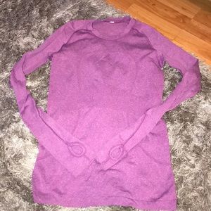 Lululemon long sleeve swiftly tech